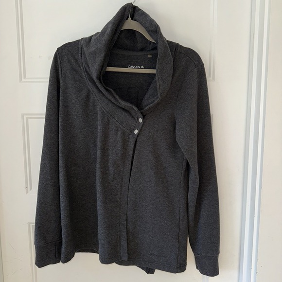 Danskin Dark Gray French Long Sleeve Sweatshirt Women's Size Medium Buttoned - Picture 1 of 7